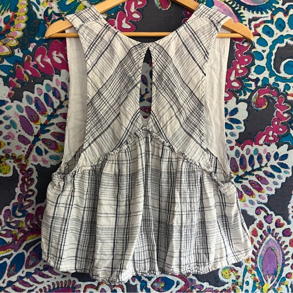 Urban Outfitters UO Linen Melody Plunging Babydoll Top Medium Gray White Plaid - Picture 6 of 11